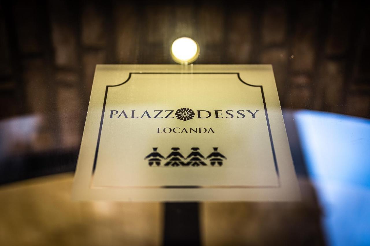 Palazzo Dessy Pensión